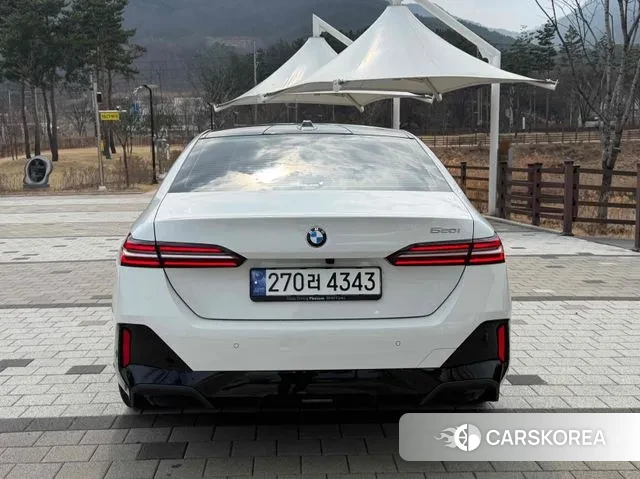 BMW 5 Series (G60) id 3758120 из Кореи 14