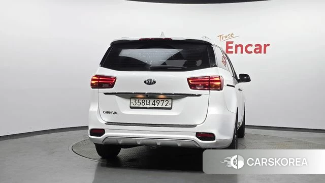 Kia The New Carnival id 4377708 из Кореи 14