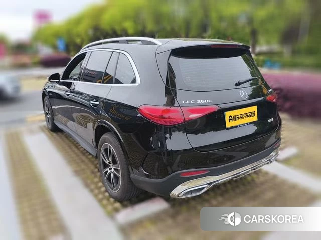 Mercedes-Benz GLC 2025 Черный из Китая, фото 4