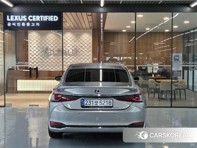 Lexus ES300h 7th generation id 4329304 из Кореи 14