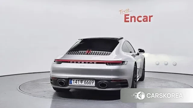 Porsche 911(992) id 3567920 из Кореи 14
