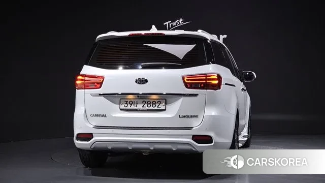 Kia The New Carnival id 3661828 из Кореи 14