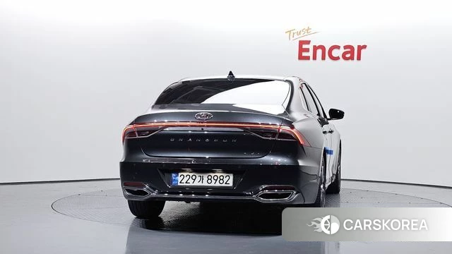 Hyundai The New Grandeur IG id 4721946 из Кореи 31
