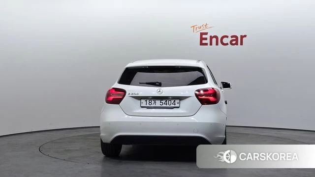 Mercedes-Benz A-Class W176 id 3943024 из Кореи 14