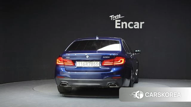 BMW 5 Series (G30) id 4384232 из Кореи 27