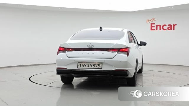 Hyundai Avante Hybrid (CN7) id 4614362 из Кореи 14