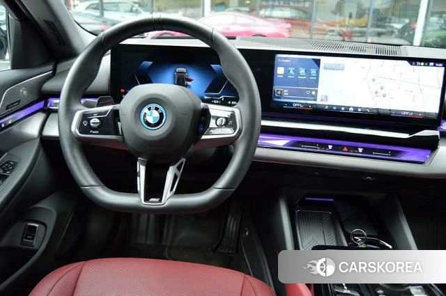 BMW i5 id 4271869 из Китая 8