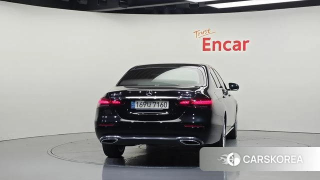 Mercedes-Benz E-Class W213 id 4894168 из Кореи 14