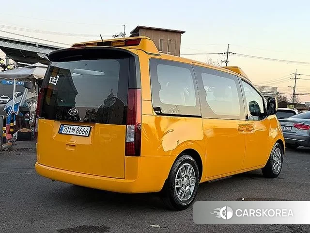 Hyundai Staria id 3472448 из Кореи 14