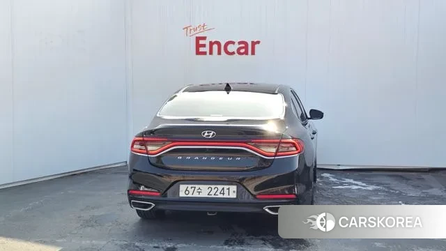 Hyundai Grandeur IG id 3656736 из Кореи 14