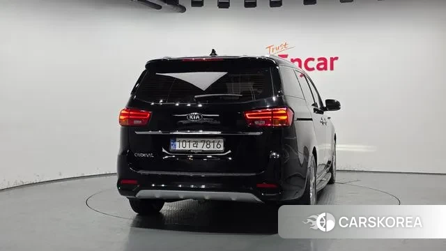 Kia The New Carnival id 3568666 из Кореи 14