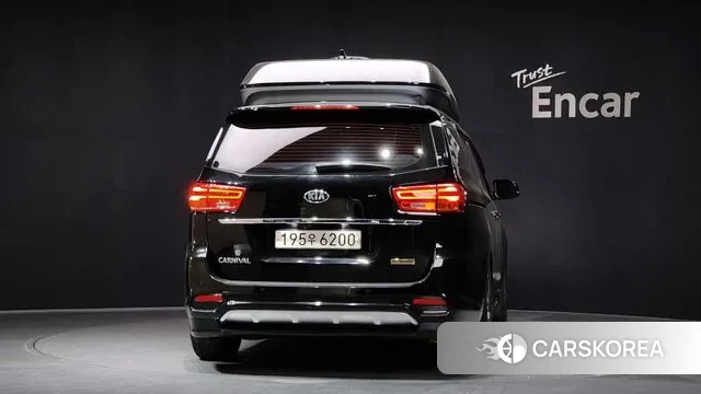 Kia The New Carnival id 3552565 из Кореи 14