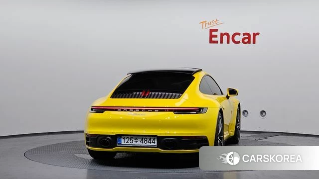 Porsche 911(992) id 4389534 из Кореи 14