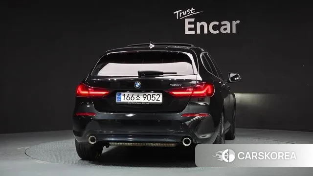 BMW 1 Series (F40) id 3696924 из Кореи 14