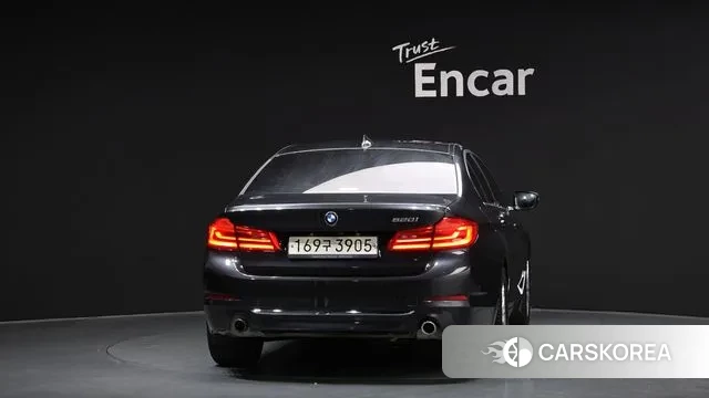 BMW 5 Series (G30) id 3474214 из Кореи 14