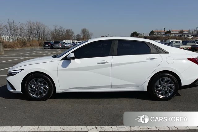 Hyundai The New Avante Hybrid (CN7) id 3831733 из Кореи 11