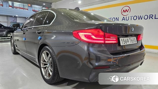 BMW 5 Series (G30) id 4708372 из Кореи 14