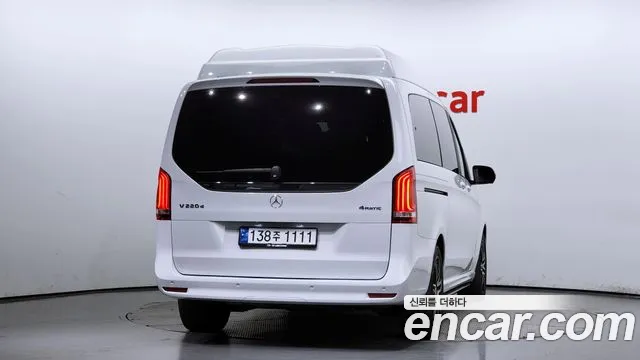 Mercedes-Benz V-Class id 2674844 из Кореи 14