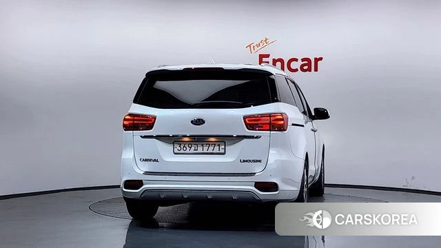 Kia The New Carnival id 3853114 из Кореи 14