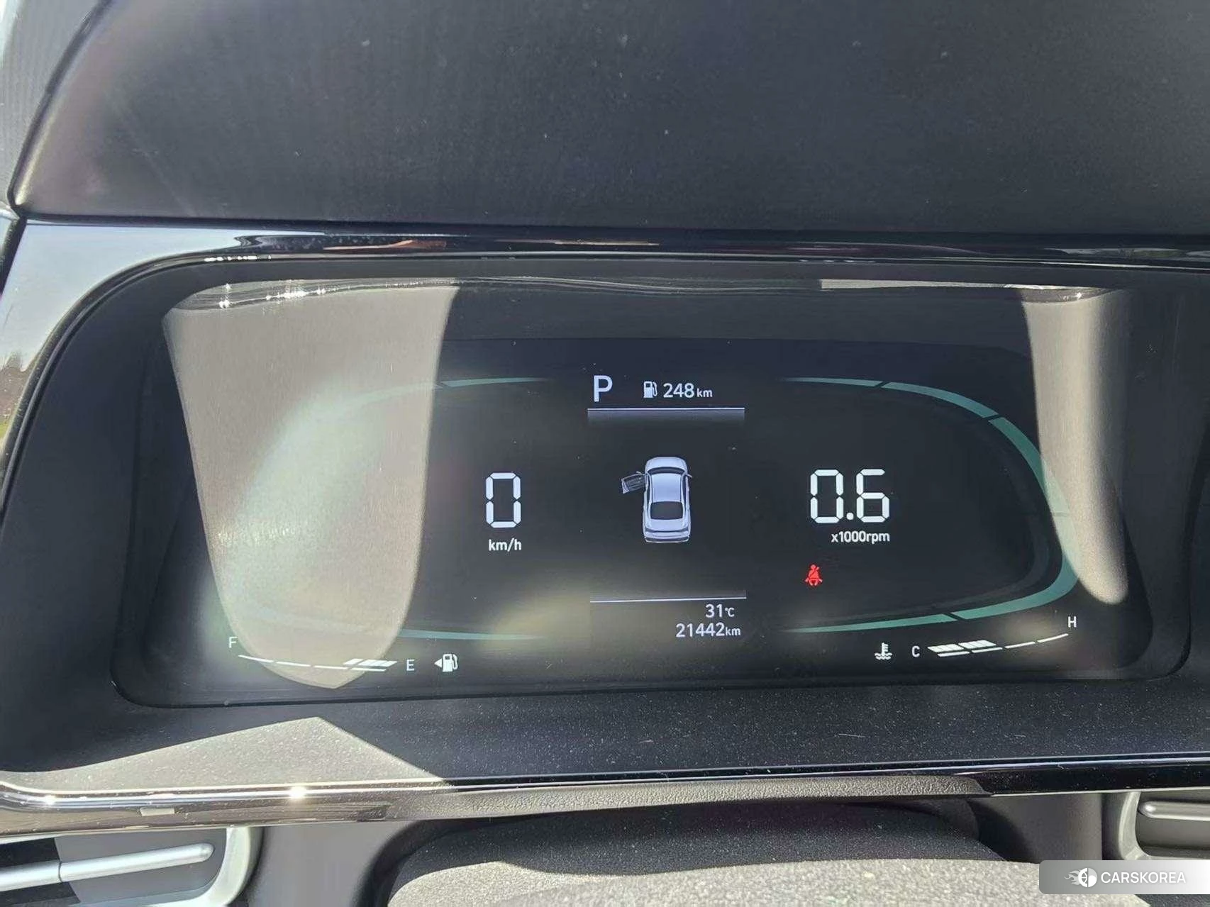 Hyundai Elantra 2023 Белый из Китая, фото 4