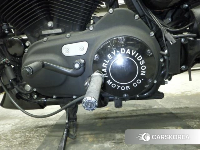 Engine photo