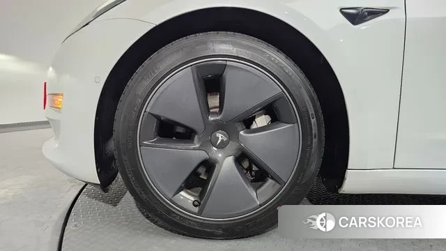 Tesla Model 3 id 3519188 из Кореи 14