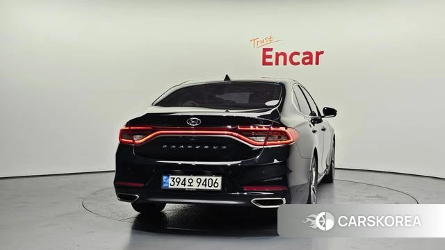 Hyundai Grandeur IG id 4471395 из Кореи 14