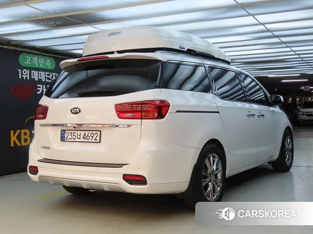 Kia The New Carnival id 2981362 из Кореи 14