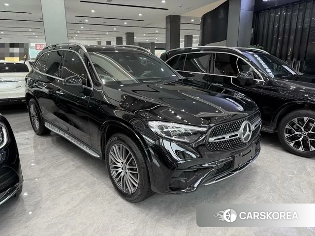Mercedes-Benz GLC 2023 Черный из Китая, фото 4