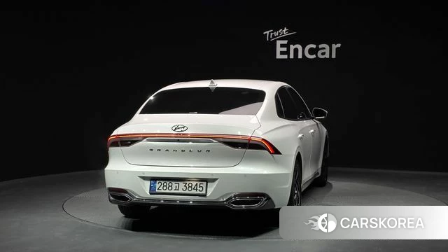 Hyundai The New Grandeur IG Hybrid id 4330212 из Кореи 28
