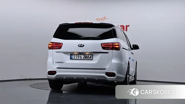 Kia The New Carnival id 4894778 из Кореи 30