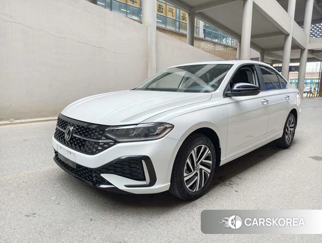 Volkswagen Lavida 2023 Белый из Китая, фото 6