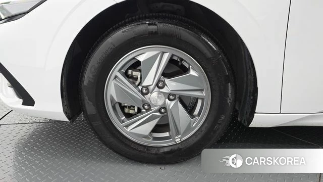 Hyundai The New Avante (CN7) id 4880376 из Кореи 25