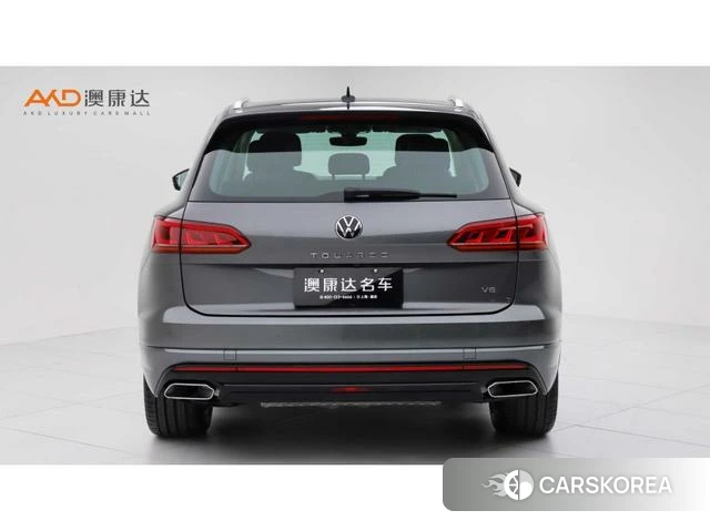 Volkswagen Touareg 2021 Темно-серый из Китая, фото 4