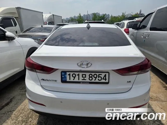 Hyundai Avante AD id 2872770 из Кореи 14