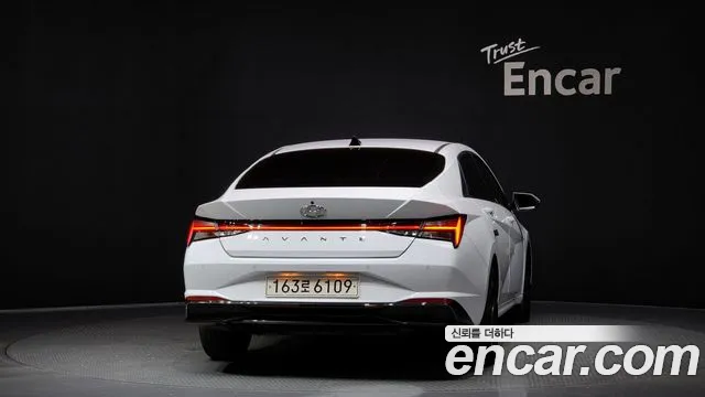 Hyundai Avante Hybrid (CN7) id 2831004 из Кореи 14