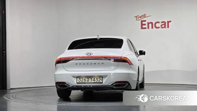 Hyundai The New Grandeur IG id 3828374 из Кореи 14