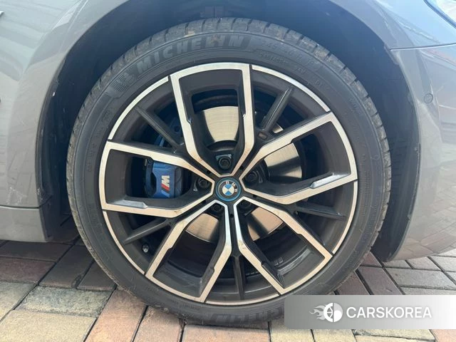 BMW 5 Series (G30) 2022 Серый из Кореи, фото 4