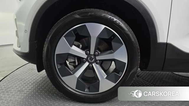 Volvo XC40 id 4381648 из Кореи 24