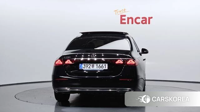 Mercedes-Benz E-Class W214 id 4462244 из Кореи 25
