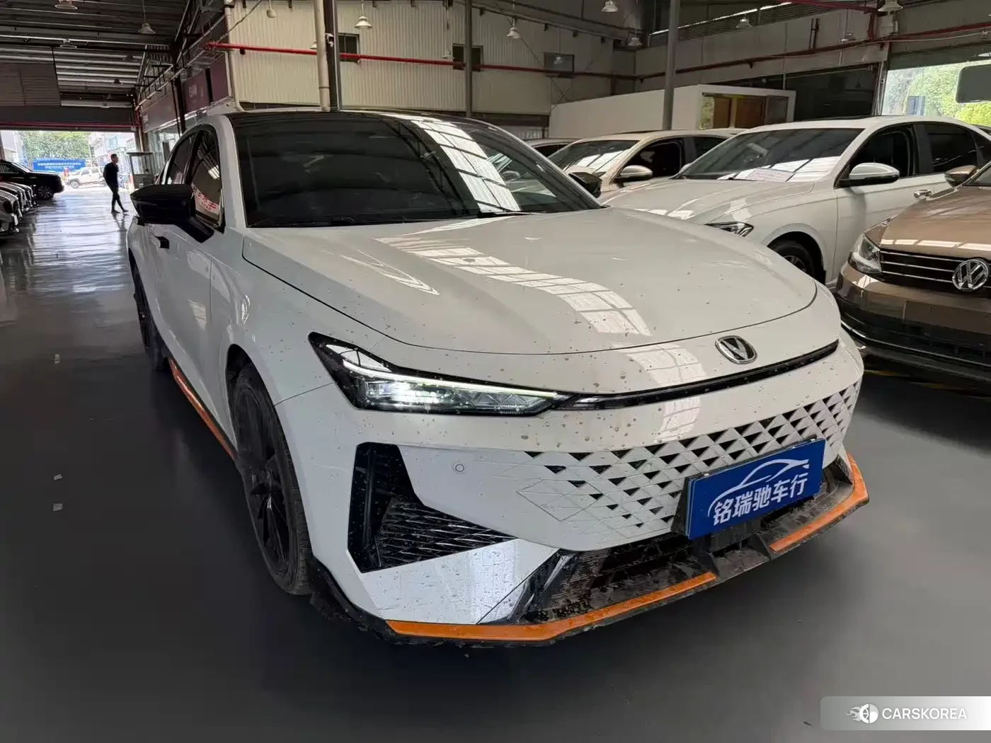 Chang'an UNI-V id 4600463 из Китая 7
