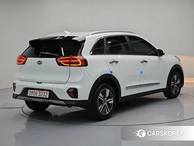 Kia The New Niro id 4389635 из Кореи 13