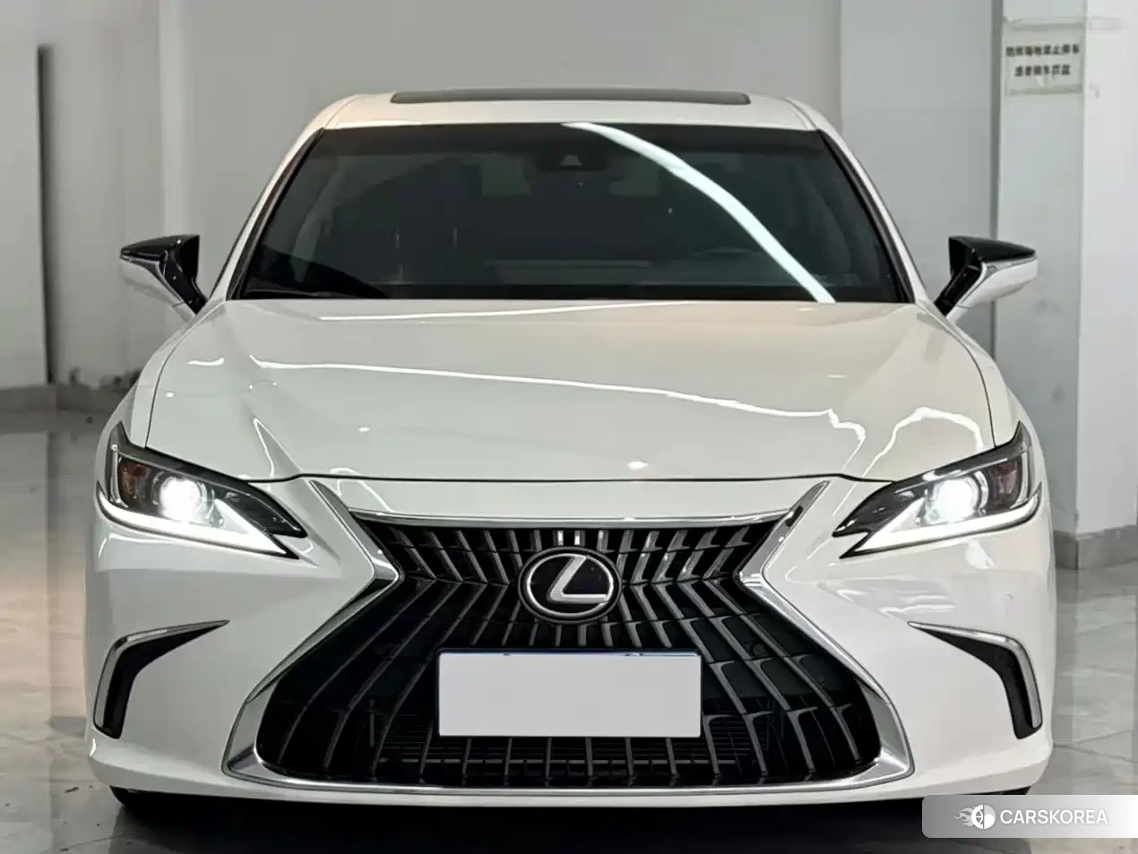 Lexus ES 2024 Белый из Китая, фото 4