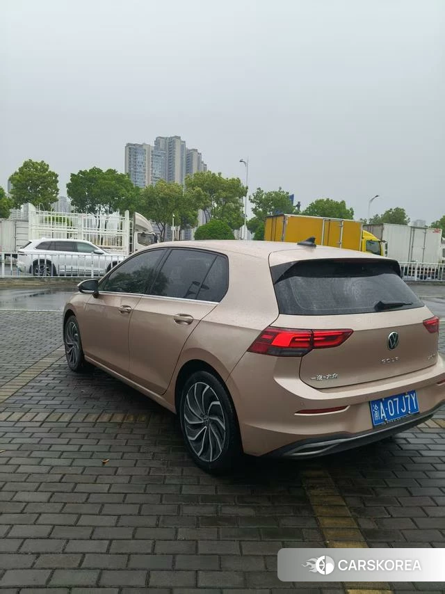 Volkswagen Golf 2021 Шампань из Китая, фото 4