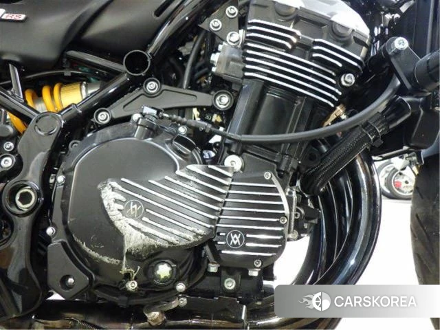 Engine photo