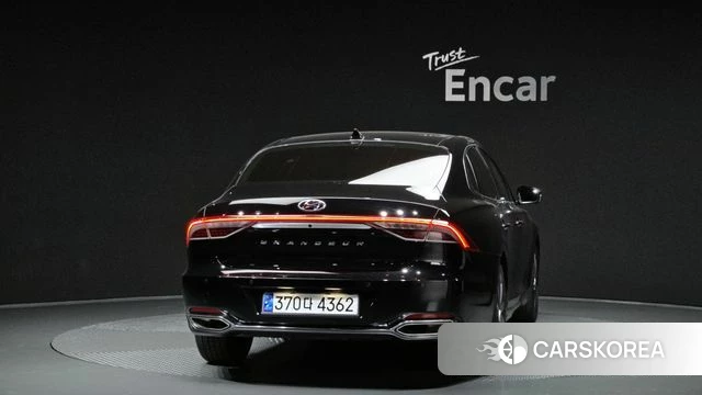 Hyundai The New Grandeur IG id 4517967 из Кореи 31