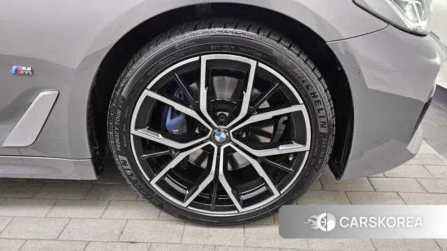 BMW 5 Series (G30) id 3586607 из Кореи 14