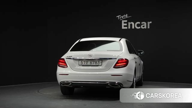 Mercedes-Benz E-Class W213 id 4850161 из Кореи 31