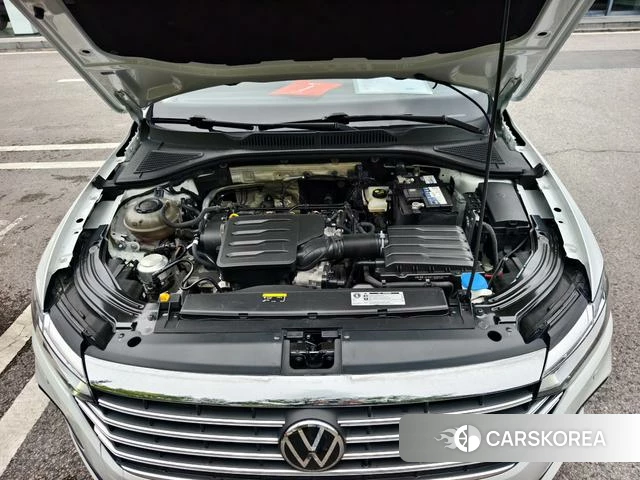 Volkswagen Lavida 2024 Белый из Китая, фото 5