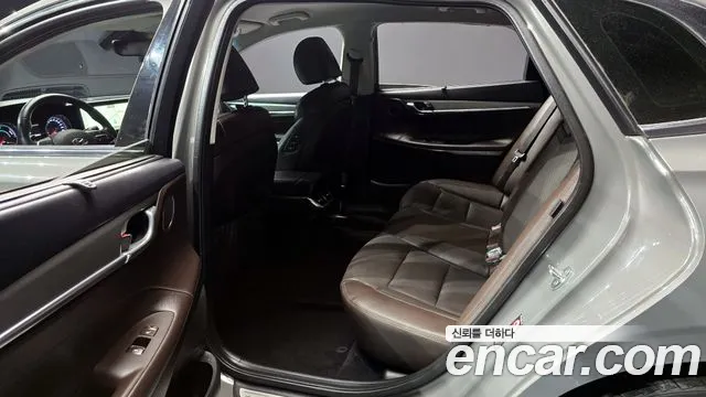 Hyundai The New Grandeur IG Hybrid id 2673187 из Кореи 14